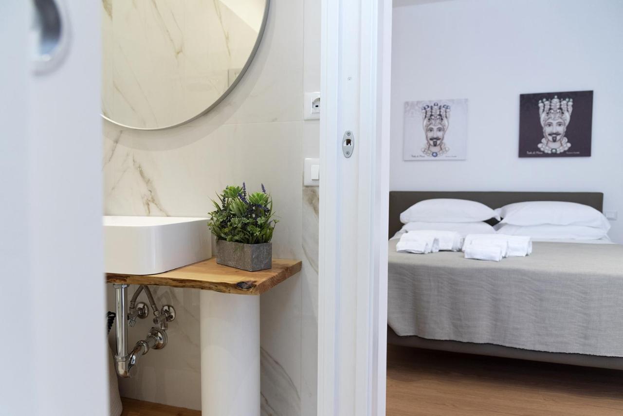 Civicocento Charming Rooms Катанія Екстер'єр фото